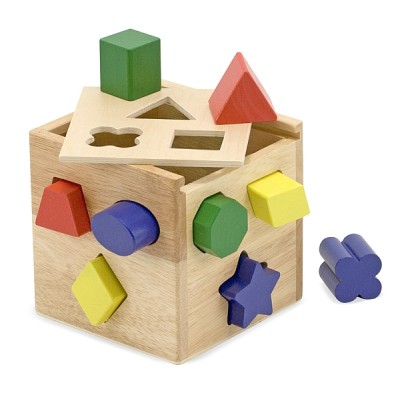 Cub din lemn cu forme de sortat melissa and doug