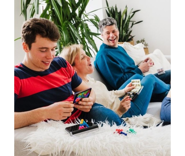 Smart games - iq six pro, joc de logica cu 120 de provocari, 8+ ani, editie lb. romana Smart games - iq six pro, joc de logica cu 120 de provocari, 8+ ani, editie lb. romana