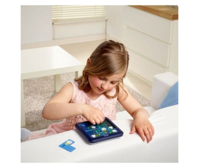 Smart games - ghost hunters, joc de logica cu 60 de provocari, 5+ ani, editie lb. romana Smart games - ghost hunters, joc de logica cu 60 de provocari, 5+ ani, editie lb. romana