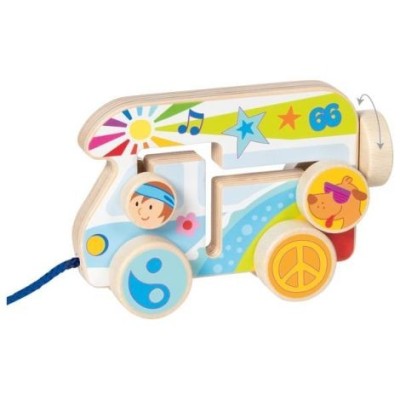 Jucarie de tras din lemn goki rulota vesela 54839, 1+ ani Jucarie de tras din lemn goki rulota vesela 54839, 1+ ani
