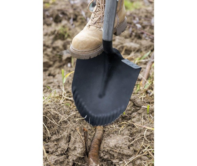 Harlet, cazma, ascutit, cu margini zimtate, coada lemn, 22x30x115 cm, Strend Pro Premium RedShark