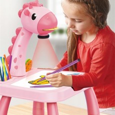 Masa Muzicala de Desen pentru copii cu Proiector, model Girafa, culoare Roz, 24 imagini, AVX-WT-222-2-PINK-GIRAFFE Masa Muzicala de Desen pentru copii cu Proiector, model Girafa, culoare Roz, 24 imagini, AVX-WT-222-2-PINK-GIRAFFE