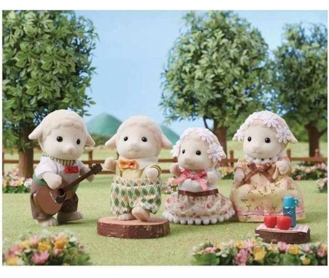 Figurine Sylvanian Families - Familia Oitelor Figurine Sylvanian Families - Familia Oitelor