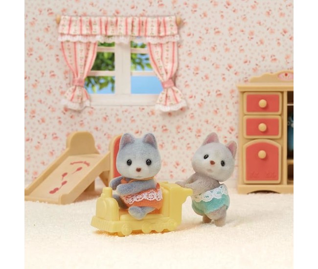 Figurine Sylvanian Families-Gemenii Catelusi Husky Figurine Sylvanian Families-Gemenii Catelusi Husky