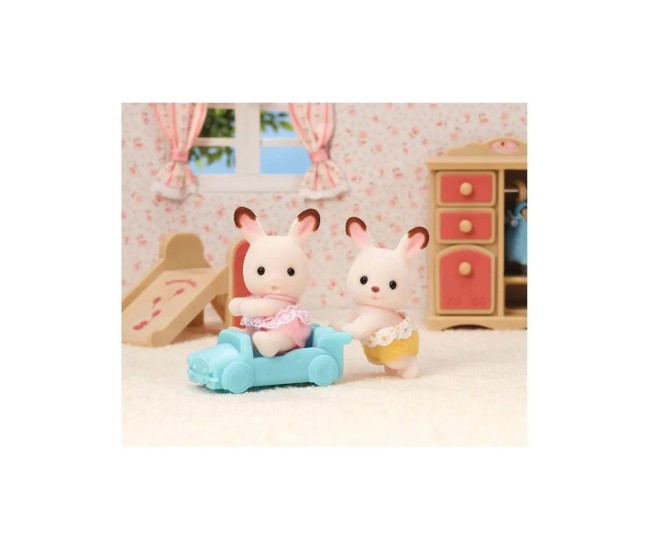 Figurine Sylvanian Families-Gemenii Iepurasi Chocolate Figurine Sylvanian Families-Gemenii Iepurasi Chocolate