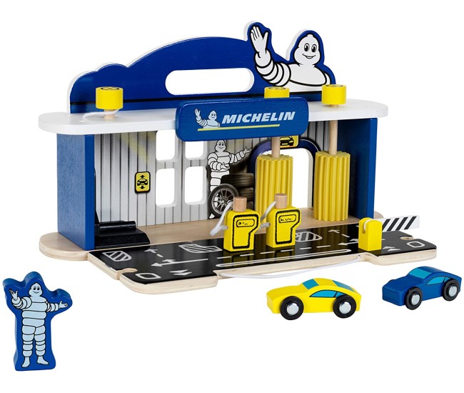 Service masini cu spalatorie Michelin - Joc de rol din lemn