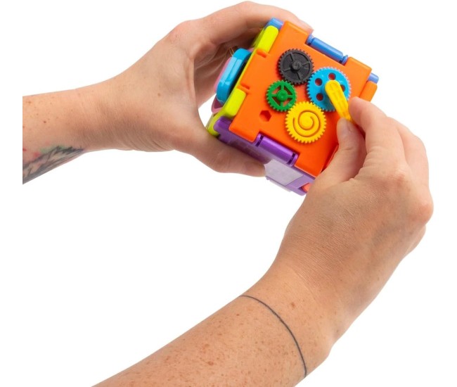 Jucarie antistres - Super cubul senzorial Jucarie antistres - Super cubul senzorial