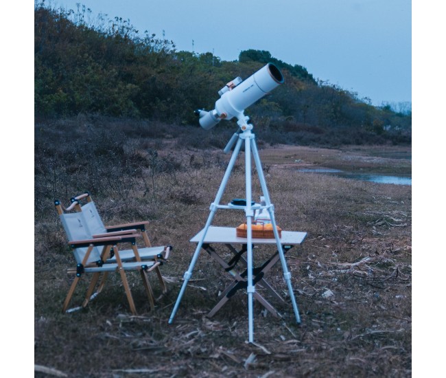 Telescopul micutului astronom