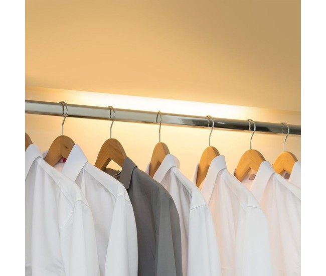 Corp iluminat led 2.5w 3000k ip20 cu senzor miscare - negru Corp iluminat led 2.5w 3000k ip20 cu senzor miscare - negru