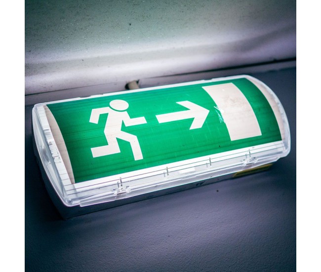 Lampa iesire de urgenta 3w 1.2ah 6400k Lampa iesire de urgenta 3w 1.2ah 6400k
