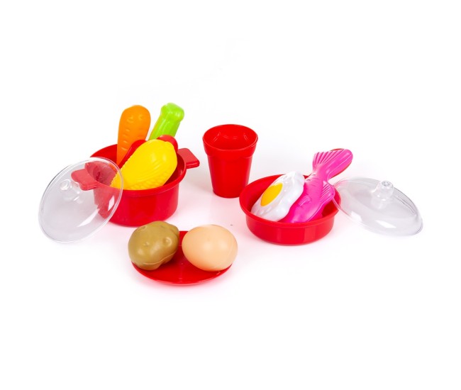 Set jucarie Chipolino Kitchen 72,5 cm cu sistem de curgere apa, lumini, sunete si 53 accesorii Set jucarie Chipolino Kitchen 72,5 cm cu sistem de curgere apa, lumini, sunete si 53 accesorii