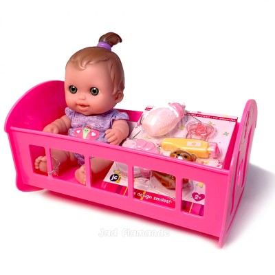 Bebelusa in patut cu accesorii Bebelusa in patut cu accesorii