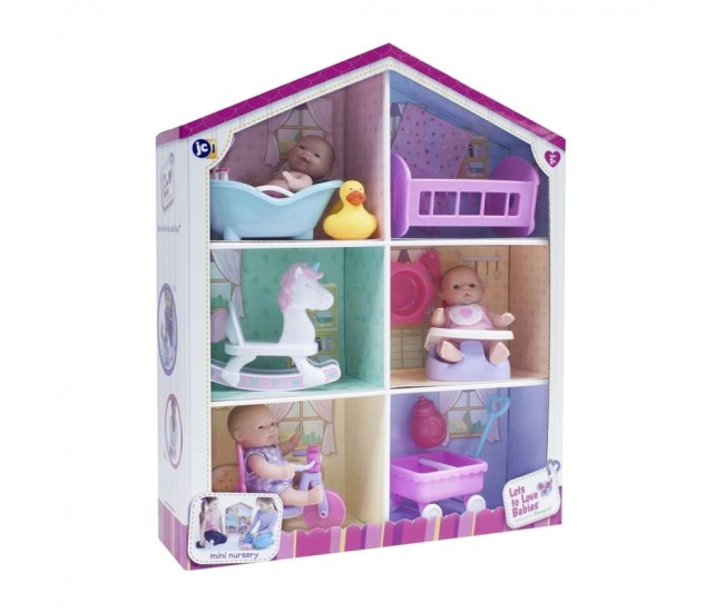 Mini casuta carton cu 3 bebelusi 13 cm si accesorii Mini casuta carton cu 3 bebelusi 13 cm si accesorii