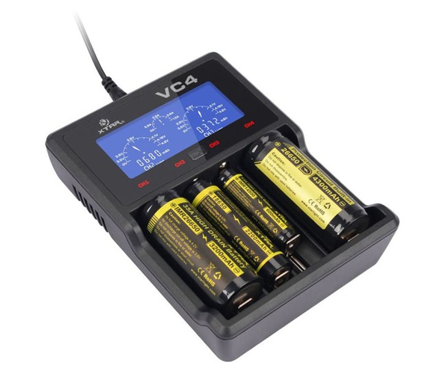 Charger acumulatori li-ion si nimh xtar vc4 Charger acumulatori li-ion si nimh xtar vc4
