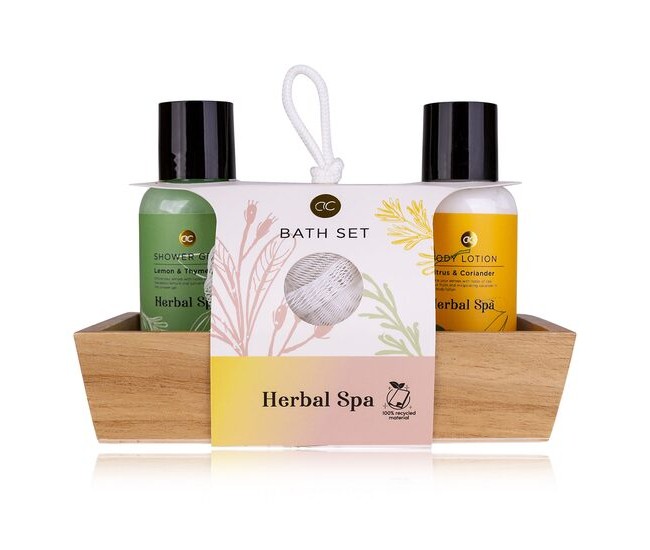 Set baie 3 produse de ingrijire corporala Herbal Spa, in tava din lemn, Accentra, 6059178