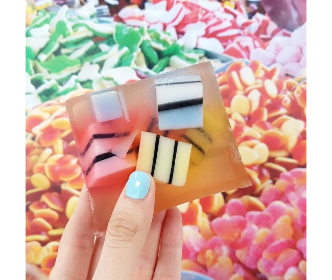 Sapun solid handmade  Candy Box Soap  100g, Bomb Cosmetics