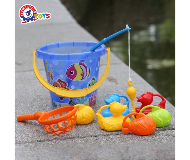 Set de joaca de pescuit, Technok, cu galeata si accesorii