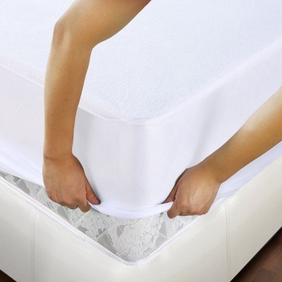 Husa protectie pat din frotir bumbac 100% impermeabila pentru saltea de 200x200 cm alb