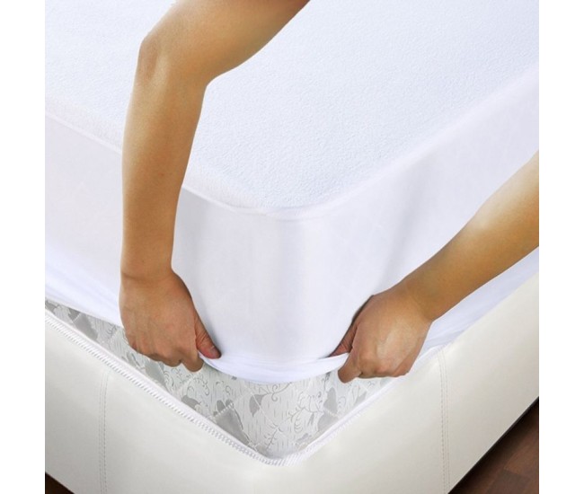 Husa protectie pat din frotir bumbac 100% impermeabila pentru saltea de 140x200 cm alb Husa protectie pat din frotir bumbac 100% impermeabila pentru saltea de 140x200 cm alb