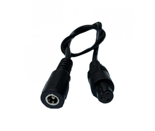 Mufa adaptoare trotineta 2.5/5.5mm mama la 3 gauri mici de 8mm tata (539) Mufa adaptoare trotineta 2.5/5.5mm mama la 3 gauri mici de 8mm tata (539)