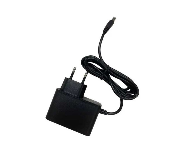 Alimentator SMPS in comutatie AC/DC 5V 3A pentru switch /router cu mufa 5.5x2.5mm cablu 150cm Alimentator SMPS in comutatie AC/DC 5V 3A pentru switch /router cu mufa 5.5x2.5mm cablu 150cm