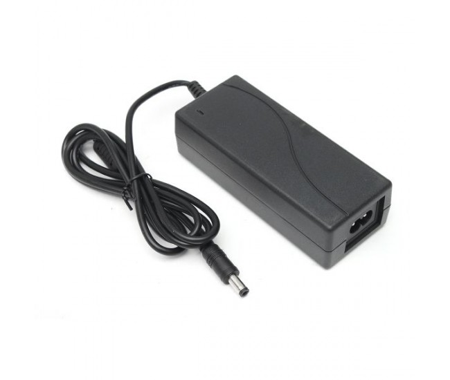 Alimentator AC/DC 100-240V - 5V 5A conector 2.5x5.5 mm fara cablul de alimentare Alimentator AC/DC 100-240V - 5V 5A conector 2.5x5.5 mm fara cablul de alimentare