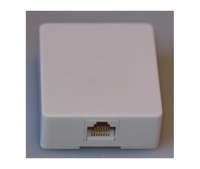 Priza retea simpla RJ45 8/8 aplicata prindere cu suruburi Priza retea simpla RJ45 8/8 aplicata prindere cu suruburi