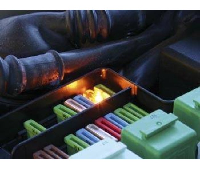 Siguranta auto mini cu indicator luminos 15A albastru Velleman 11x8.6mm