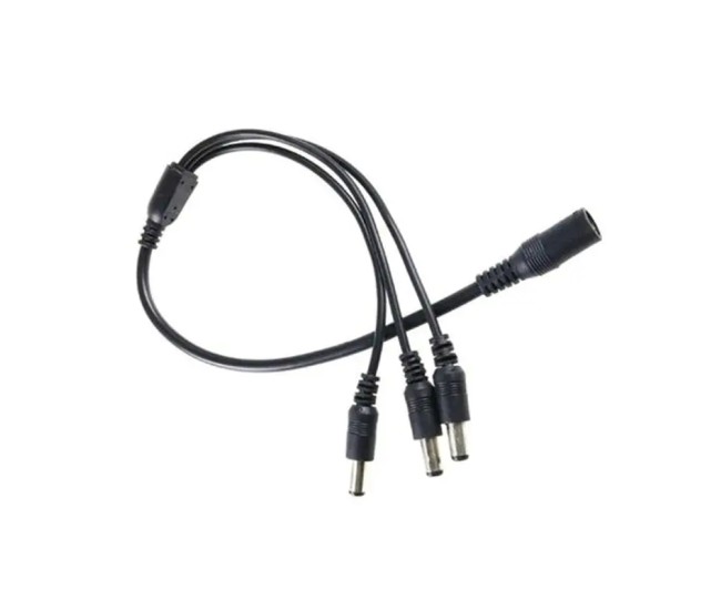 Spliter cablu alimentare cu mufa mama 5.5x2.1 mm la 3x tata 5.5x2.1 mm Spliter cablu alimentare cu mufa mama 5.5x2.1 mm la 3x tata 5.5x2.1 mm