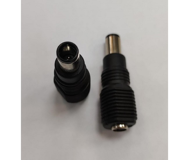 Mufa adaptoare alimentare DC 2.1x5.5 mm mama la 7.4x5.0 mm cu Pin in interior tata Mufa adaptoare alimentare DC 2.1x5.5 mm mama la 7.4x5.0 mm cu Pin in interior tata