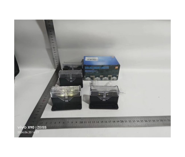 Aplica solara LED Flippy, ABS/Policarbonat, rezistenta la apa IP65, pentru trepte, borduri, terasa, 1.2V, 600mah, 7.9 x 5 cm, lumina alb rece, negru