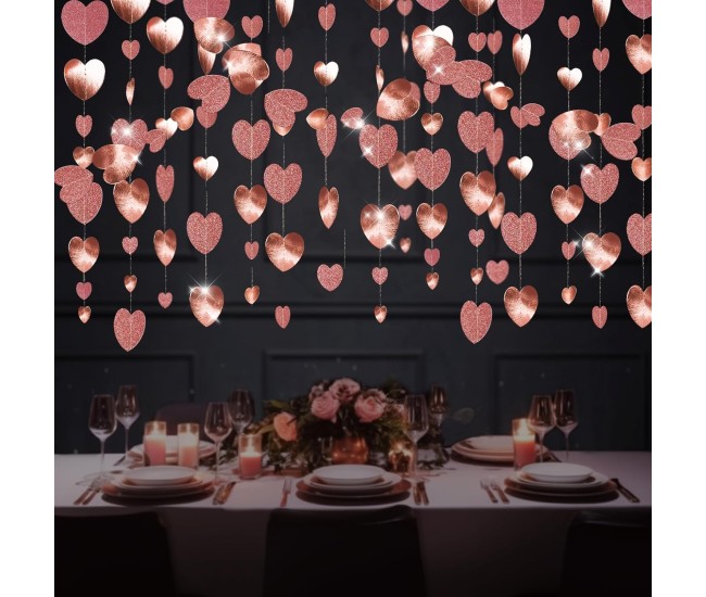 Banner cu Inimioare, Flippy, Tip Franjuri, 4 m, Rola de Ata Inclusa, Roz cu Sclipici Banner cu Inimioare, Flippy, Tip Franjuri, 4 m, Rola de Ata Inclusa, Roz cu Sclipici