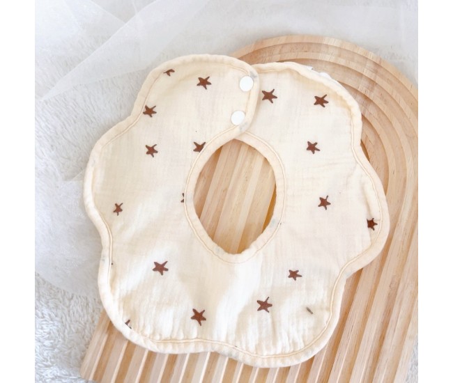Baveta Tip Floare, Flippy, din Bumbac, pentru Copii 0-12 Luni, Rezistenta la apa, cu Capse, Model cu Stelute, 26 x 29 cm, Crem Baveta Tip Floare, Flippy, din Bumbac, pentru Copii 0-12 Luni, Rezistenta la apa, cu Capse, Model cu Stelute, 26 x 29 cm, Crem