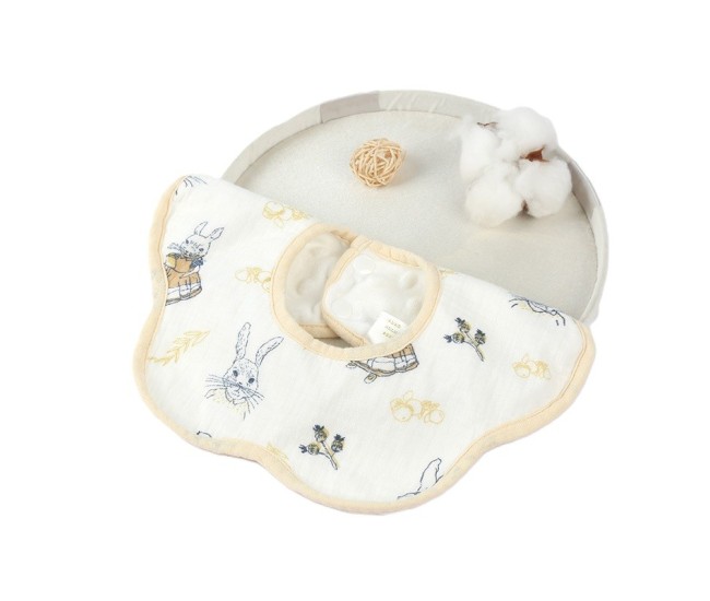Baveta Tip Floare, Flippy, din Bumbac, pentru Copii 0-12 Luni, Rezistenta la apa, cu Capse, Model cu Iepurasi, 26 x 29 cm, Alb