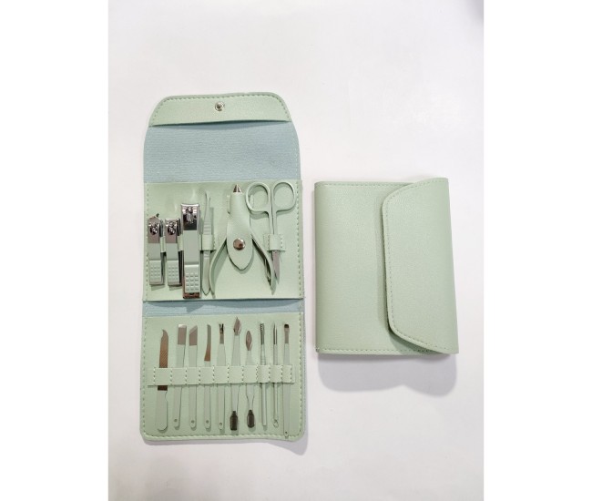 Set 16 Piese de Ingrijire Cosmetica, Flippy, pentru Manichiura, Pedichiura, Fata, Geanta Organizatoare din Piele Ecologica Inclusa, Verde Set 16 Piese de Ingrijire Cosmetica, Flippy, pentru Manichiura, Pedichiura, Fata, Geanta Organizatoare din Piele Ecologica Inclusa, Verde