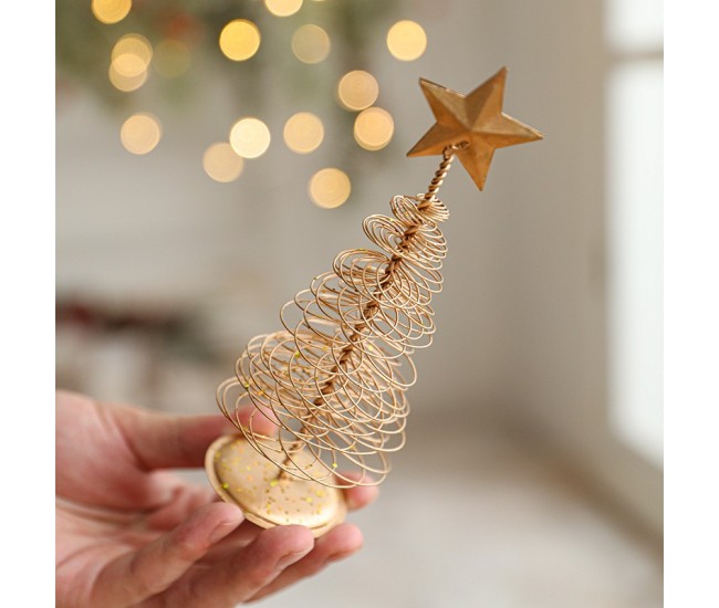 Brad de Craciun Ornament, Flippy, Decoratiune Brad micut din Metal, inaltime 16 x 6.5 x6.5 cm, Ornament de Craciun, Auriu