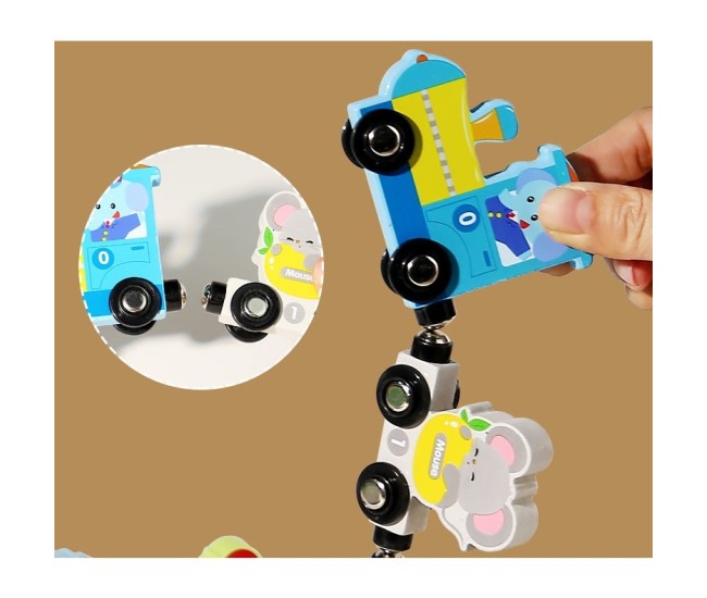 Trenulet Magnetic, Flippy, din Lemn, Model Zoo, 12 Animale, +3 Ani, Jucarie de Asamblat, Multicolor