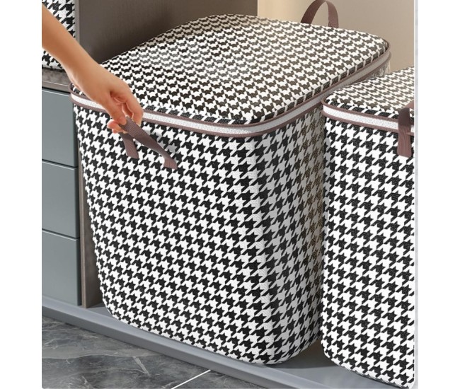 Cutie de Depozitare cu Fermoar, Flippy, Pliabila, Maner Ranforsat, Fermoar Rezistent, pentru Haine, Paturi, Plapumi, Perne, Lenjerii de Pat, Jucarii, 40x50x50 cm, 100 Litri, in Carouri, Alb-Negru