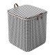 Cutie de Depozitare cu Fermoar, Flippy, Pliabila, Maner Ranforsat, Fermoar Rezistent, pentru Haine, Paturi, Plapumi, Perne, Lenjerii de Pat, Jucarii, 56x45x56 cm, 140 Litri, in Carouri, Alb-Negru Cutie de Depozitare cu Fermoar, Flippy, Pliabila, Maner Ranforsat, Fermoar Rezistent, pentru Haine, Paturi, Plapumi, Perne, Lenjerii de Pat, Jucarii, 56x45x56 cm, 140 Litri, in Carouri, Alb-Negru