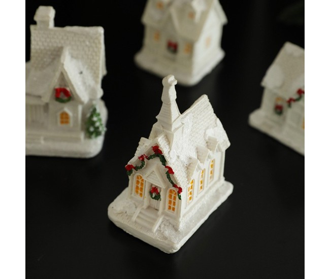 Decoratiune Ornament de Craciun, Flippy, Biserica de Craciun din Rasina, Model Biserica Mica Iluminata din Interior, 8.8 x 6 x 4.5 cm, Alb