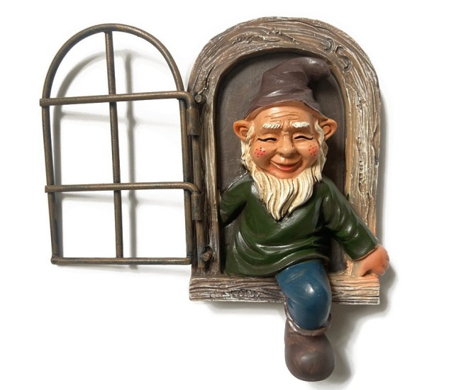 Decoratiune pentru Gradina, Flippy, Model Elf pentru Pom, Statuie pentru Gradina din Rasina, Decor pentru Gradina, Elf, 14.5 x 8 x 15 cm, Maro
