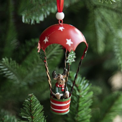 Figurina pentru Brad de Craciun, Flippy, Model Ren in Balon cu Aer Cald, Ornament pentru Brad, din Metal, 11 x 5.5 x 5.5 cm, Rosu inchis Figurina pentru Brad de Craciun, Flippy, Model Ren in Balon cu Aer Cald, Ornament pentru Brad, din Metal, 11 x 5.5 x 5.5 cm, Rosu inchis