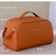 Geanta cosmetice pentru femei Flippy, material poliuretan, 25 x 14.5 x 14.5 cm, Impermeabila, Maro Geanta cosmetice pentru femei Flippy, material poliuretan, 25 x 14.5 x 14.5 cm, Impermeabila, Maro
