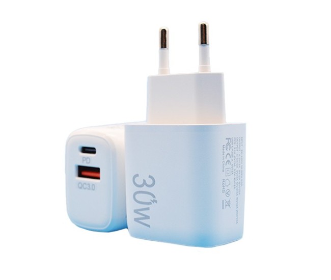 Incarcator Fast Charging pentru Telefon, Flippy, Dual Port USB-A si USB-C cu Cap de Incarcare Standard European, 30W Q.C 3.0, Alb Incarcator Fast Charging pentru Telefon, Flippy, Dual Port USB-A si USB-C cu Cap de Incarcare Standard European, 30W Q.C 3.0, Alb