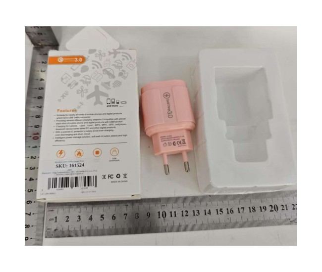 Incarcator Rapid QC3.0, Flippy, 3 Porturi USB, 2.1A, 18W, din ABS, Protectie Supraincalzire, Gama Macarons, Roz Incarcator Rapid QC3.0, Flippy, 3 Porturi USB, 2.1A, 18W, din ABS, Protectie Supraincalzire, Gama Macarons, Roz