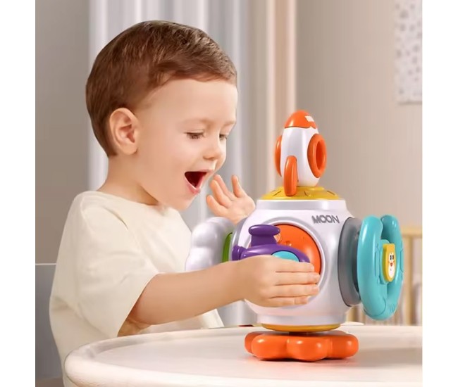 Jucarie interactiva Montessori, Flippy, Jucarie pentru Bebelusi, Model Racheta Spatiala, din Plastic rezistent, Varsta 18+ luni, 15 x 13 x 12 cm, Alb/Portocaliu