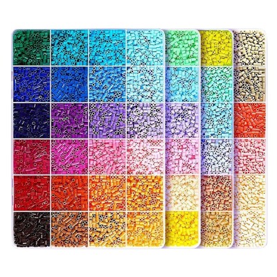 Kit de Margele Perle, Flippy, Set DIY 3D din 96 de Culori, 8000 de piese, Instrumente pentru Margele Incluse, 2.6 mm in cutie, Multicolor Kit de Margele Perle, Flippy, Set DIY 3D din 96 de Culori, 8000 de piese, Instrumente pentru Margele Incluse, 2.6 mm in cutie, Multicolor