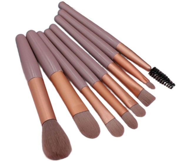 Mini Set Portabil 8 Pensule pentru Machiaj Flippy, Super Soft, Makeup Profesional/Incepatori, Maner Ergonomic, Gentuta Depozitare Inclusa, Maro