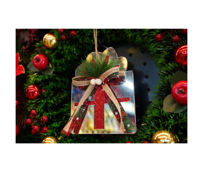 Ornament brad, Flippy, Cadou, Argintiu, Lucios, 14*15CM, Acril, Interior/ Exterior Ornament brad, Flippy, Cadou, Argintiu, Lucios, 14*15CM, Acril, Interior/ Exterior