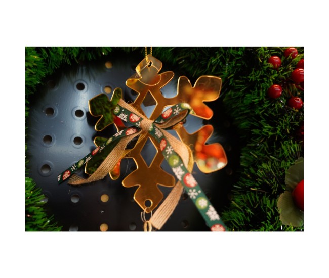 Ornament brad, Flippy, Fulg de nea, Auriu, Lucios, 15*27CM, Acril, Interior/ Exterior Ornament brad, Flippy, Fulg de nea, Auriu, Lucios, 15*27CM, Acril, Interior/ Exterior